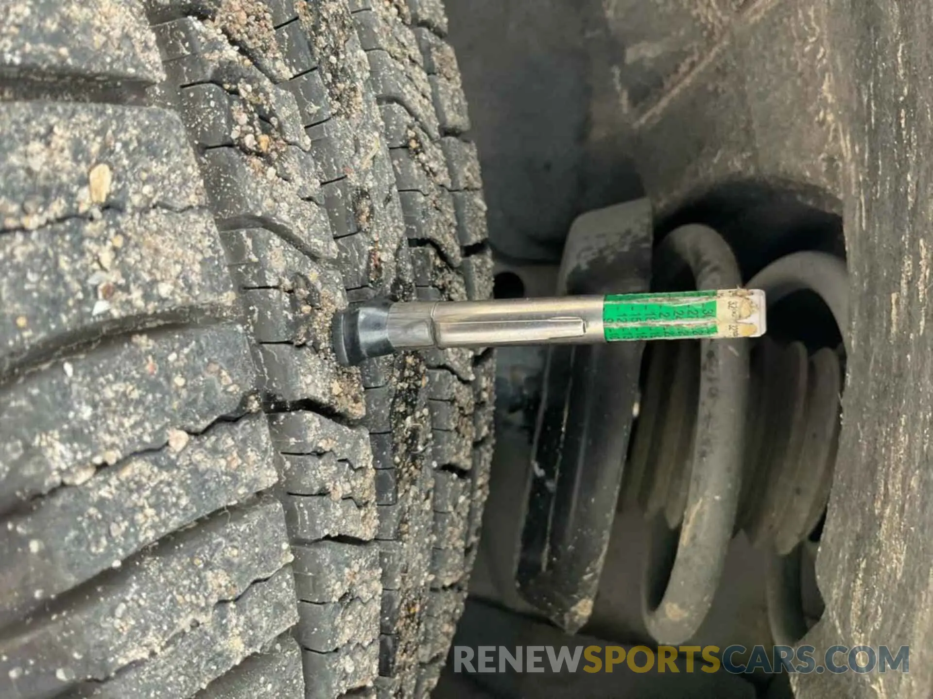 15 fotografías del automóvil dañado 2GNAXJEVXM6106194 CHEVROLET EQUINOX 2021