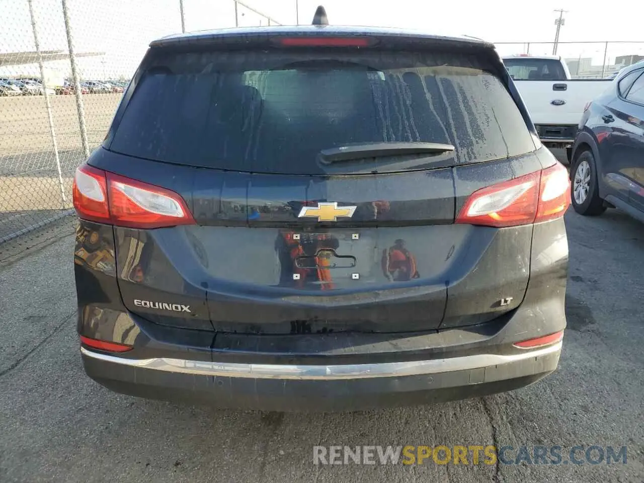 6 fotografías del automóvil dañado 2GNAXKEV0M6142157 CHEVROLET EQUINOX 2021