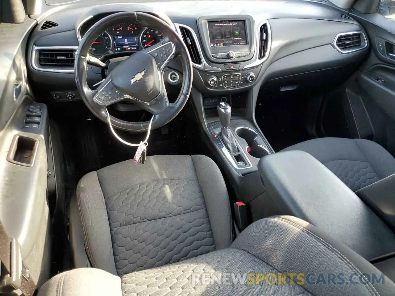8 fotografías del automóvil dañado 2GNAXKEV0M6142157 CHEVROLET EQUINOX 2021