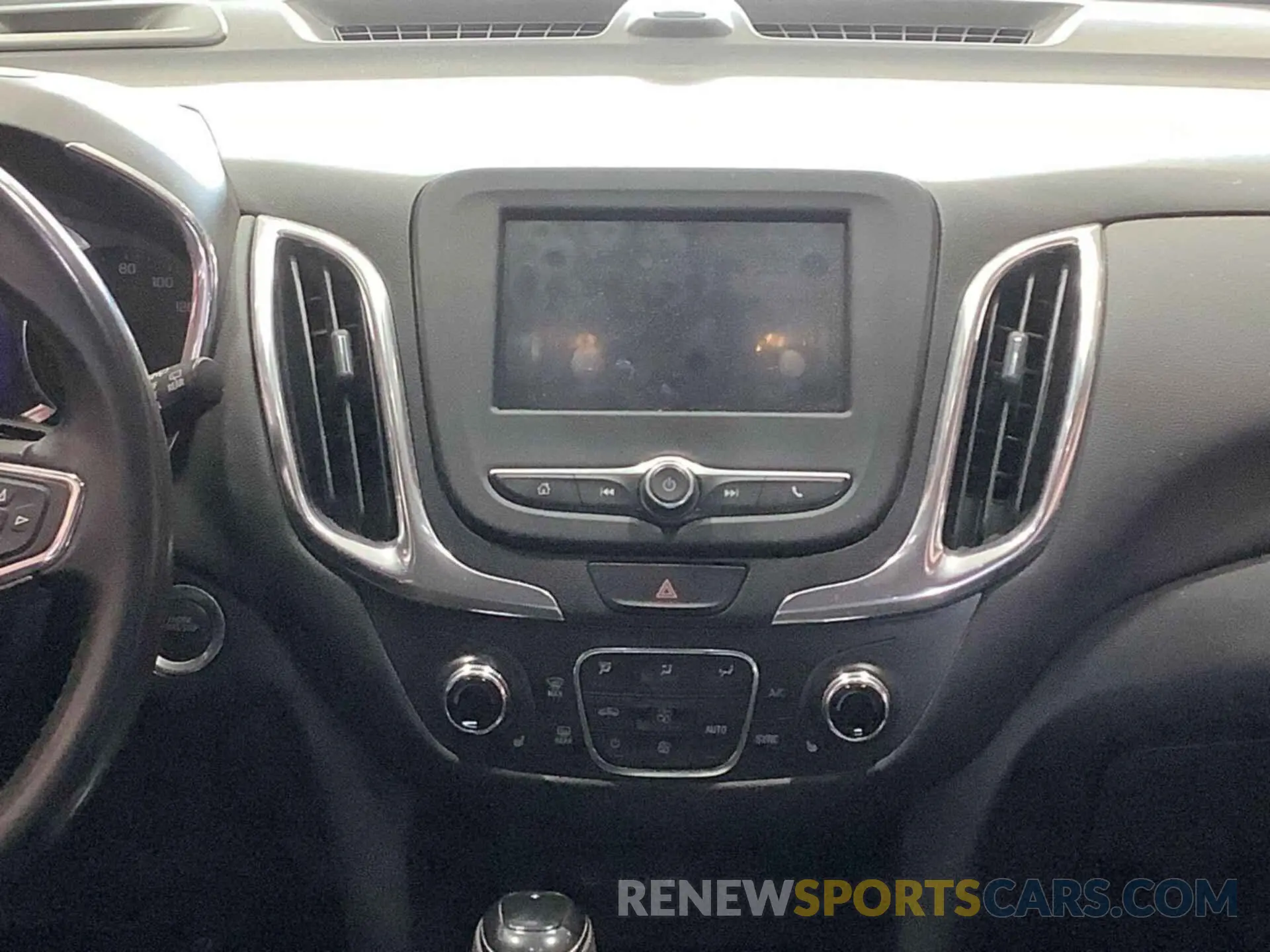 10 fotografías del automóvil dañado 2GNAXKEV1M6123908 CHEVROLET EQUINOX 2021