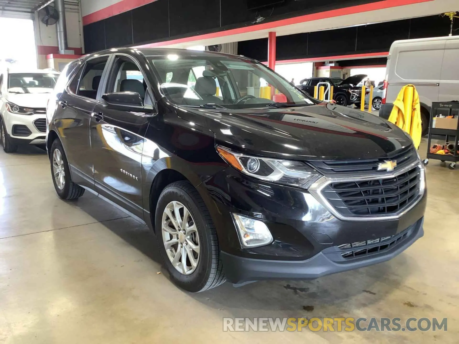 3 fotografías del automóvil dañado 2GNAXKEV1M6123908 CHEVROLET EQUINOX 2021