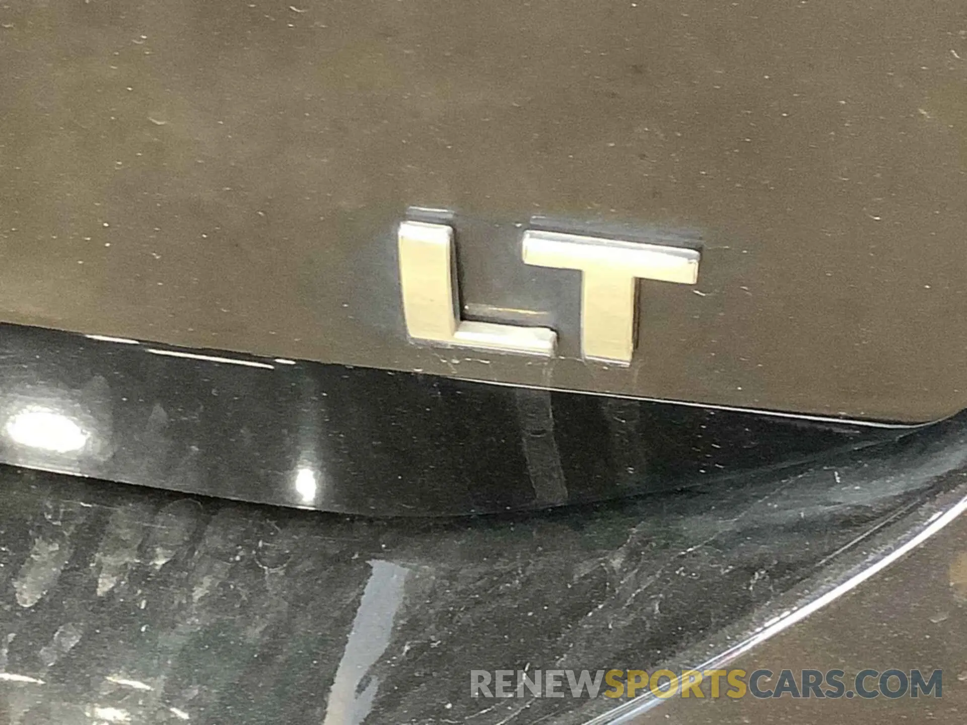 30 fotografías del automóvil dañado 2GNAXKEV1M6123908 CHEVROLET EQUINOX 2021