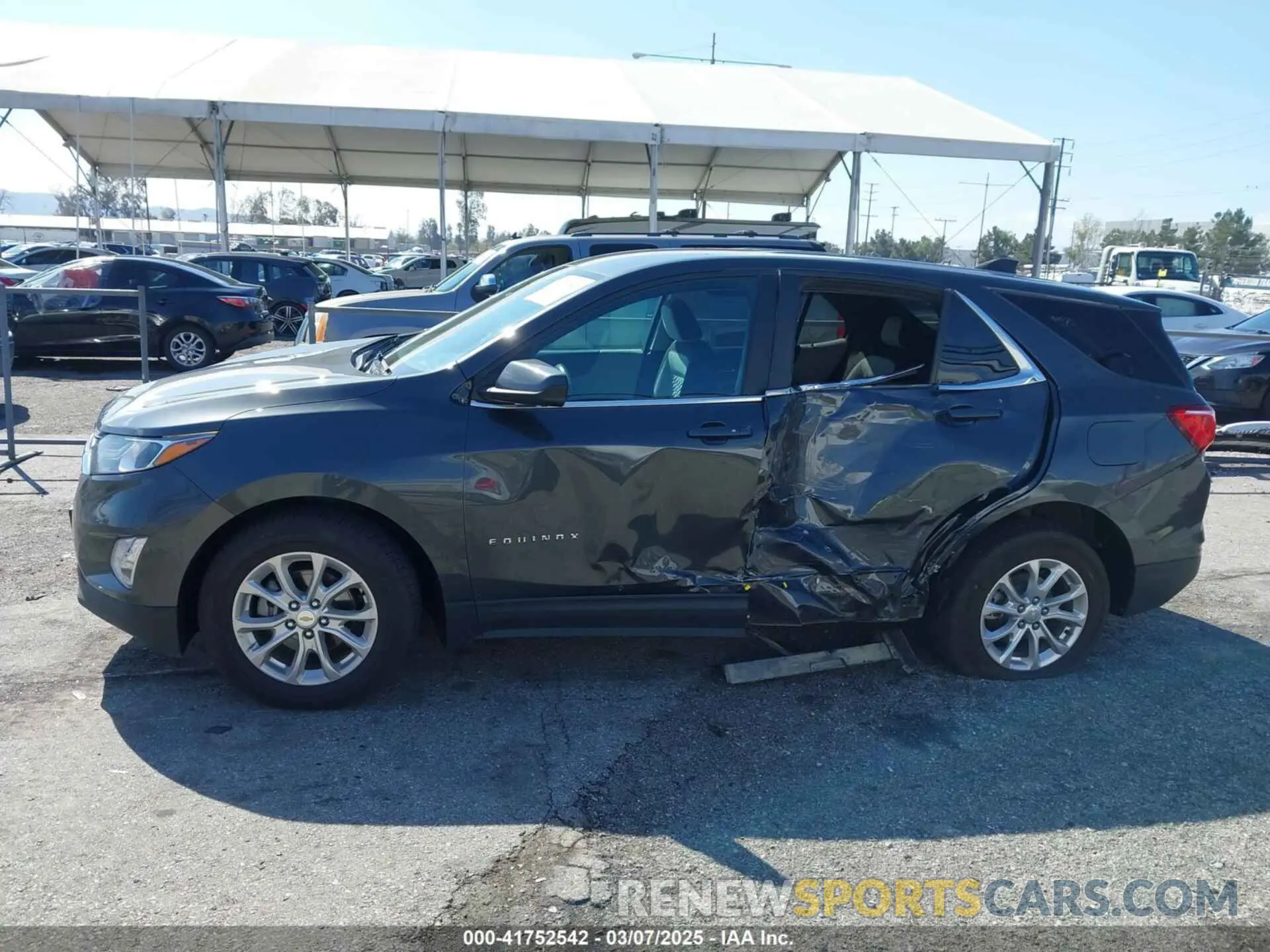 14 fotografías del automóvil dañado 2GNAXKEV4M6125300 CHEVROLET EQUINOX 2021