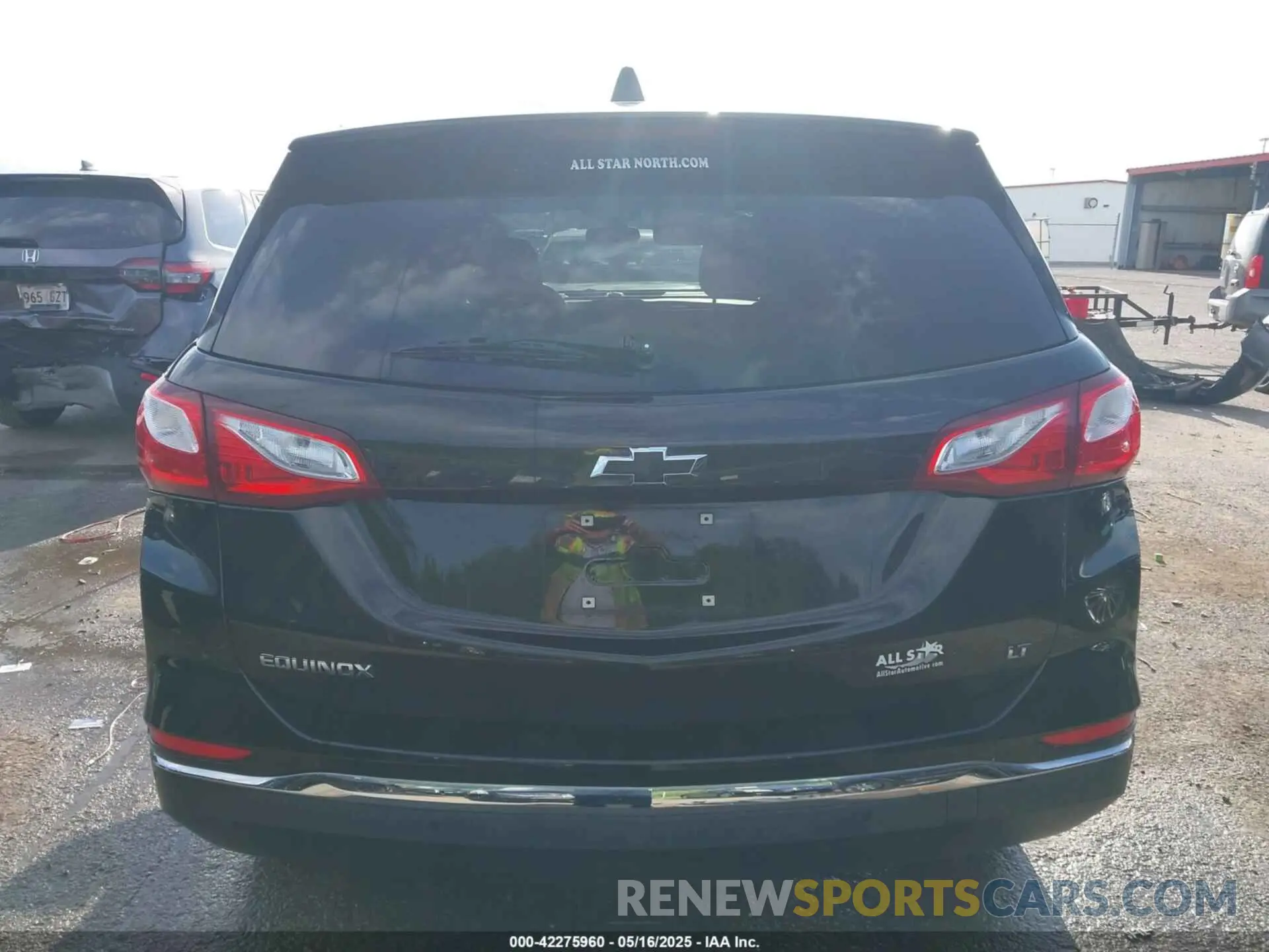 16 fotografías del automóvil dañado 2GNAXKEV4M6135387 CHEVROLET EQUINOX 2021