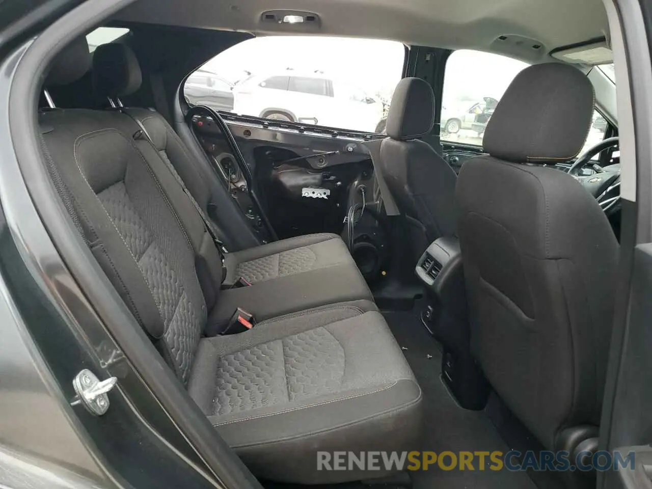11 fotografías del automóvil dañado 2GNAXKEV5M6119960 CHEVROLET EQUINOX 2021