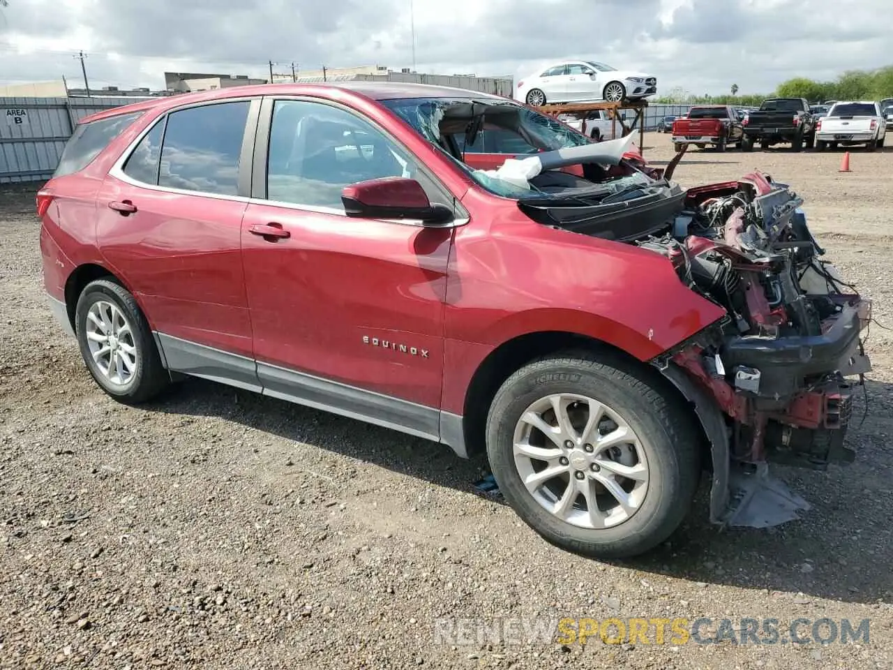 4 fotografías del automóvil dañado 2GNAXKEV6M6133009 CHEVROLET EQUINOX 2021
