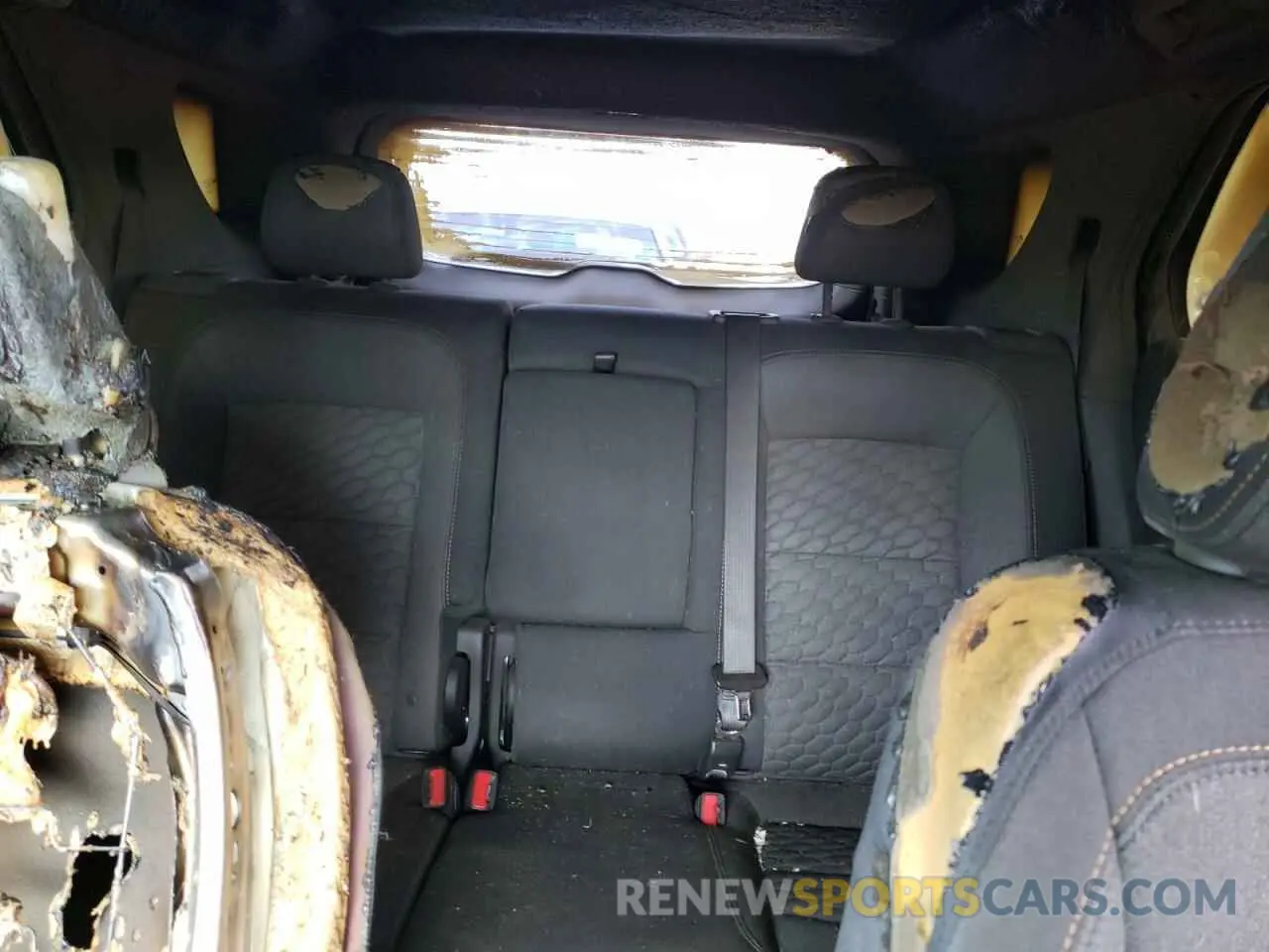 10 fotografías del automóvil dañado 2GNAXKEV7M6119930 CHEVROLET EQUINOX 2021