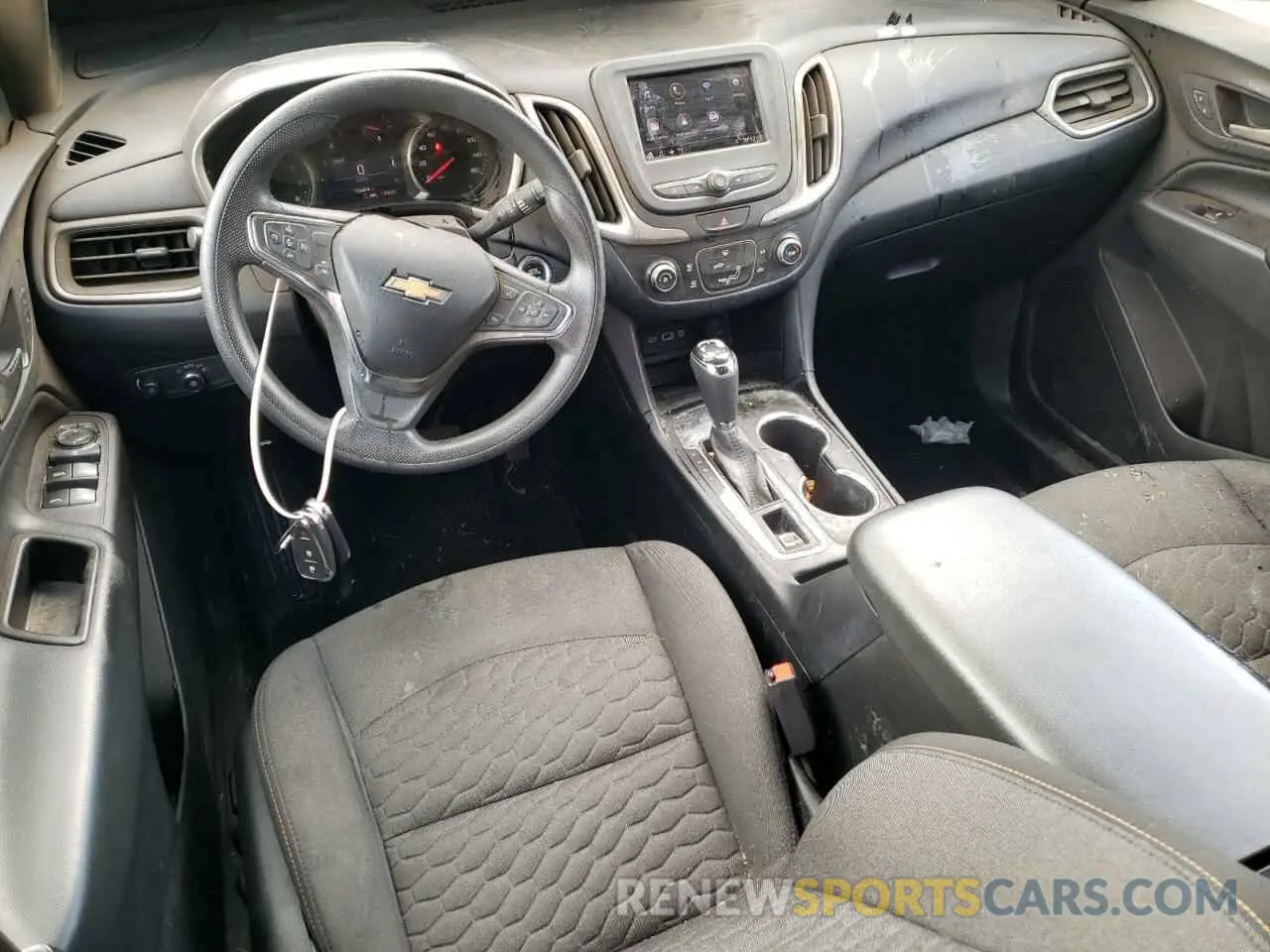 8 fotografías del automóvil dañado 2GNAXKEV7M6119930 CHEVROLET EQUINOX 2021