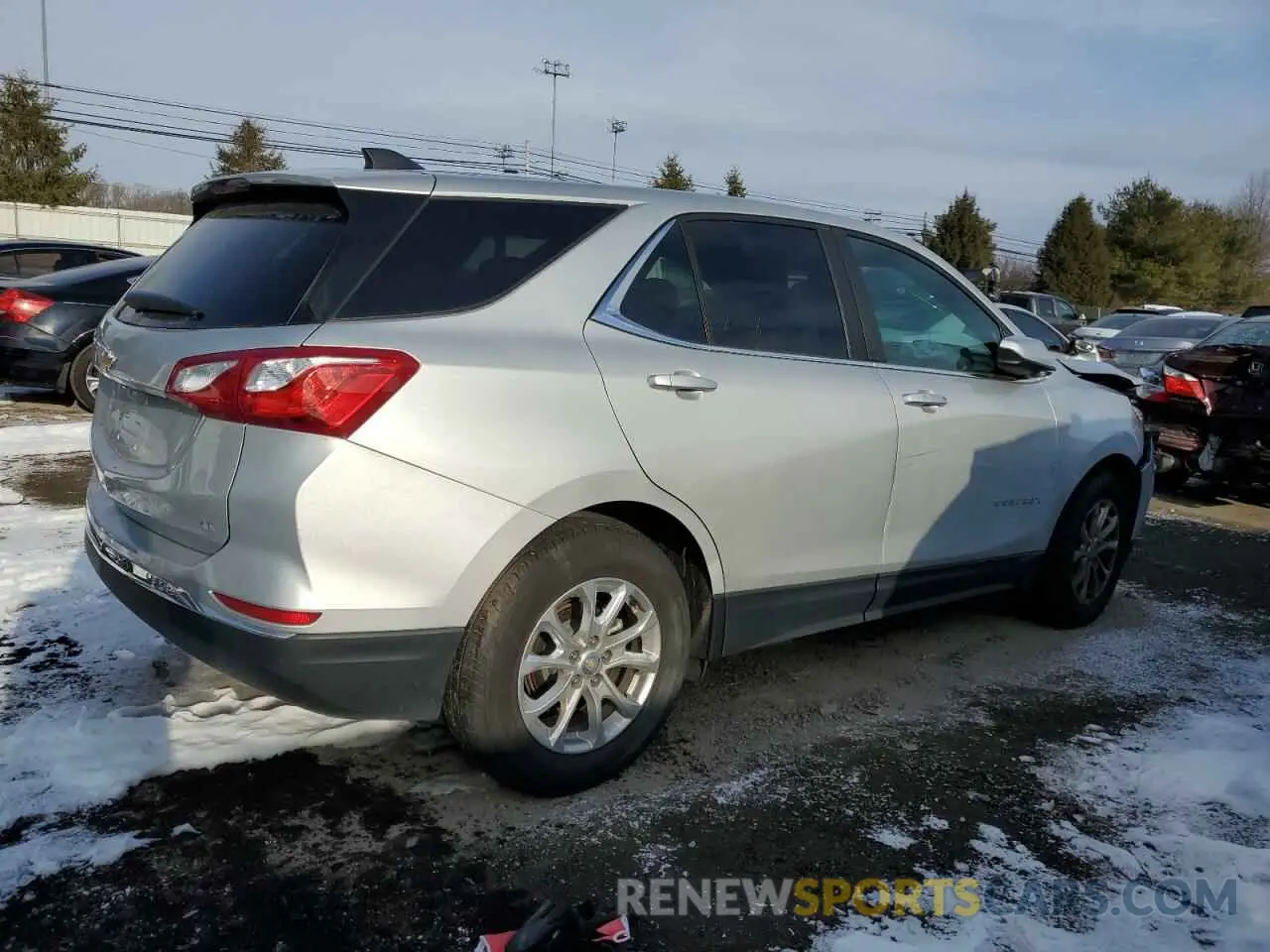 3 fotografías del automóvil dañado 2GNAXKEV7M6127901 CHEVROLET EQUINOX 2021