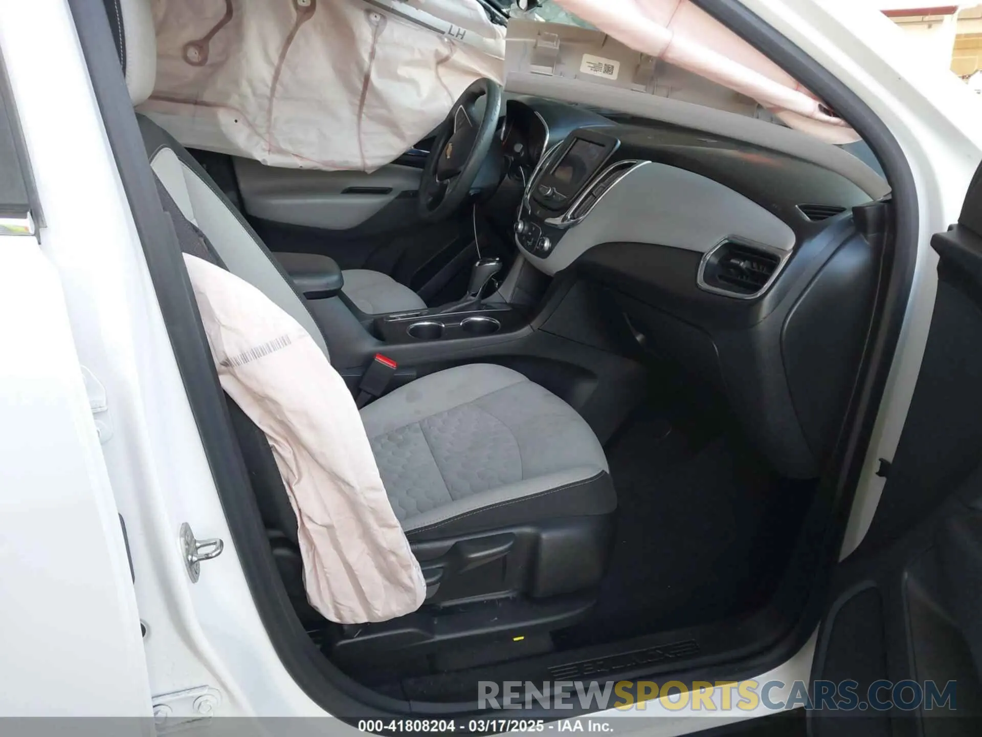 5 fotografías del automóvil dañado 2GNAXKEV8M6108239 CHEVROLET EQUINOX 2021