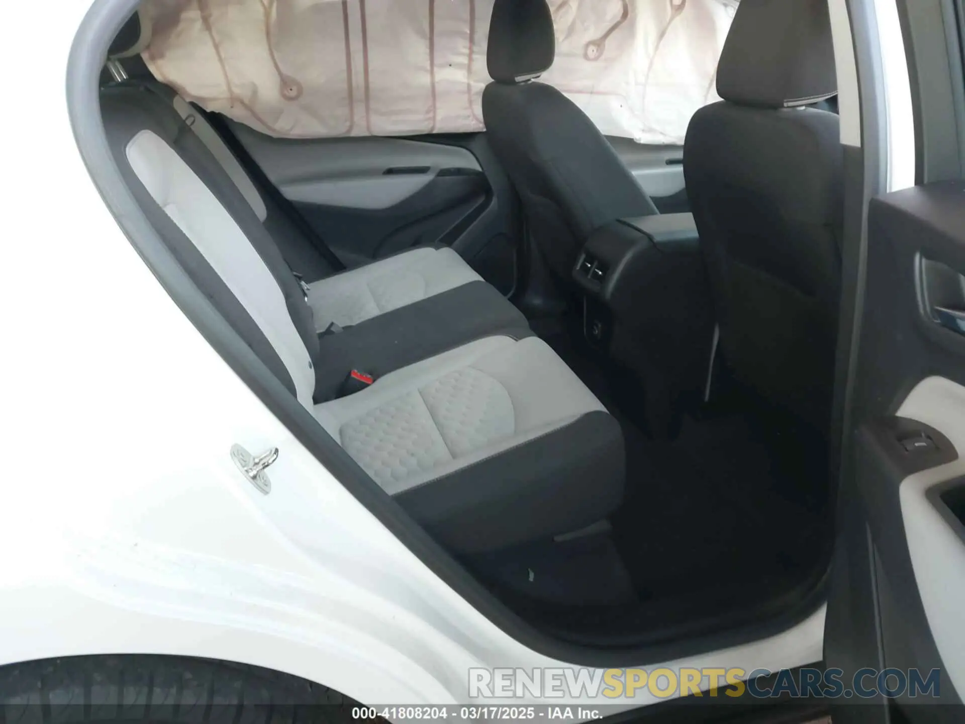 8 fotografías del automóvil dañado 2GNAXKEV8M6108239 CHEVROLET EQUINOX 2021
