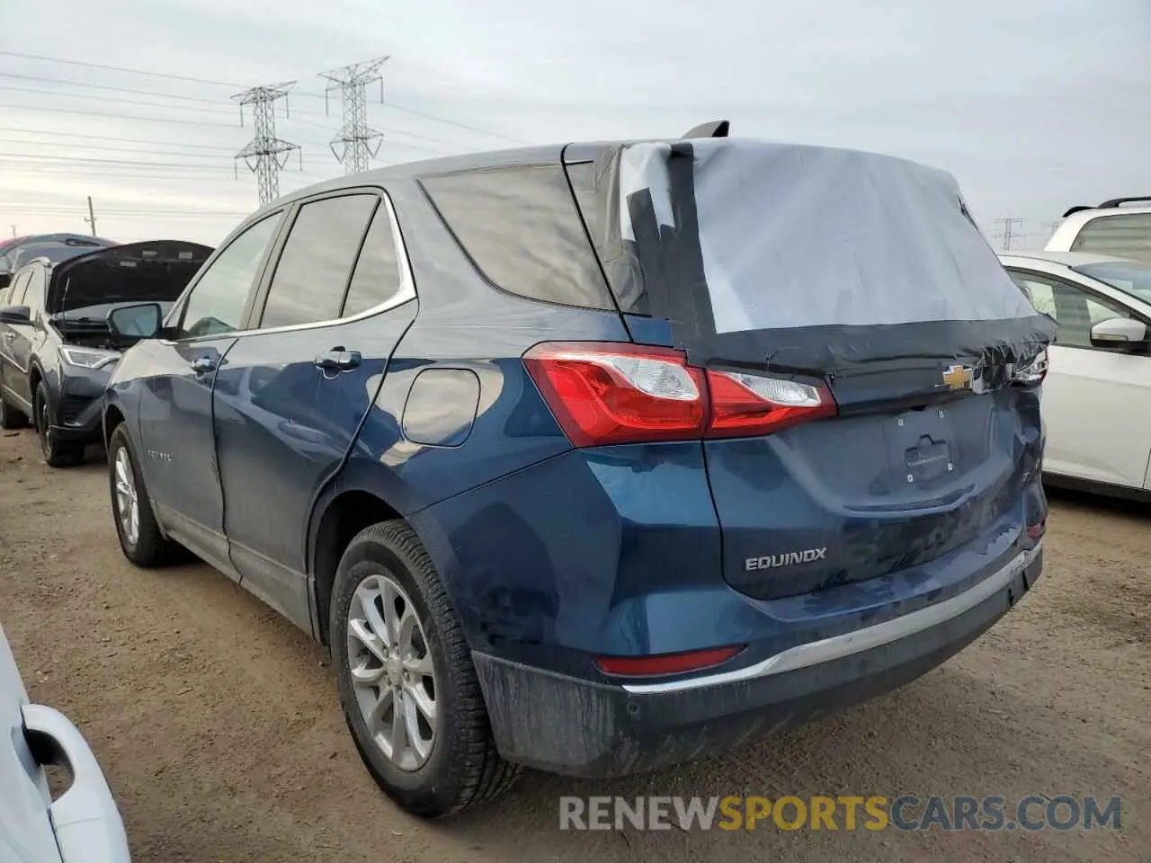2 fotografías del automóvil dañado 2GNAXKEV8M6116874 CHEVROLET EQUINOX 2021