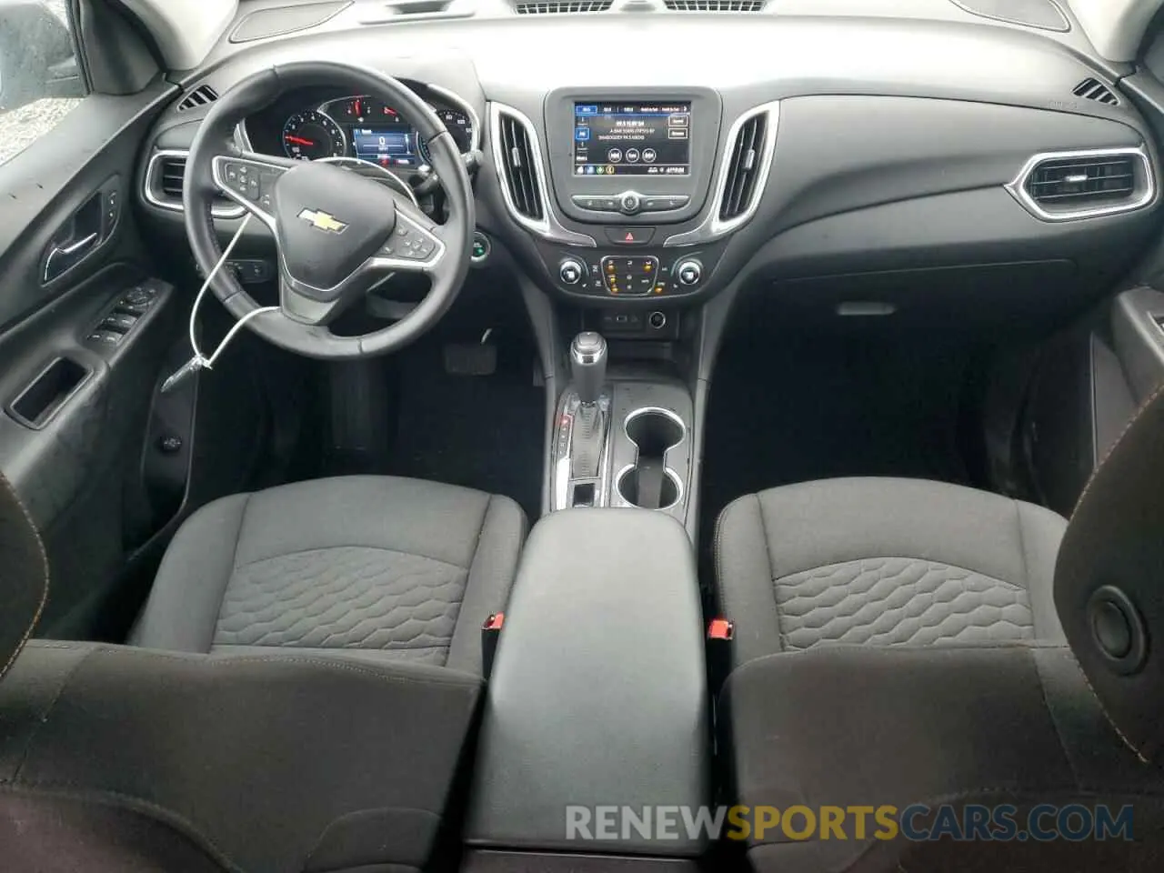 8 fotografías del automóvil dañado 2GNAXKEV8M6165508 CHEVROLET EQUINOX 2021