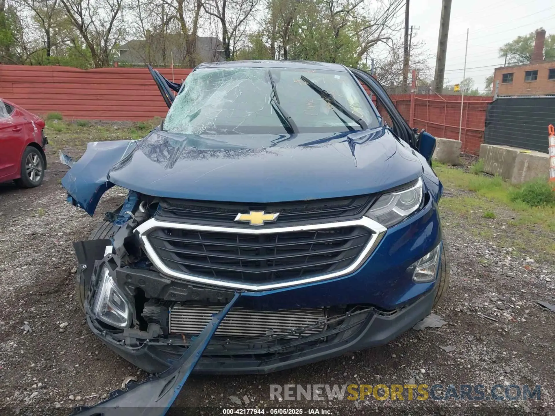 11 fotografías del automóvil dañado 2GNAXKEVXM6100417 CHEVROLET EQUINOX 2021