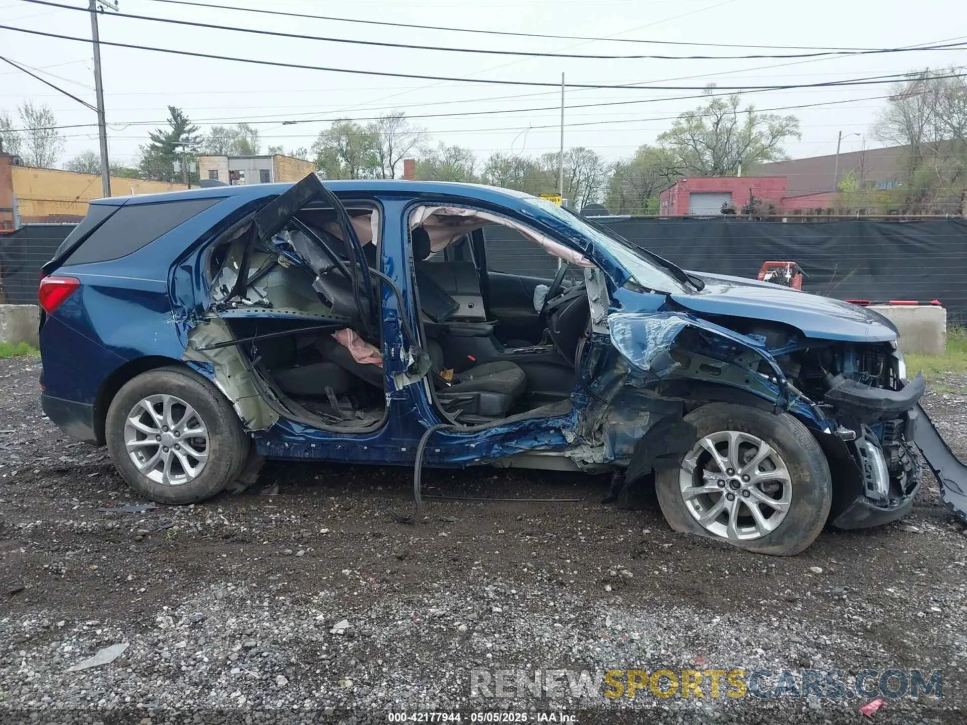 12 fotografías del automóvil dañado 2GNAXKEVXM6100417 CHEVROLET EQUINOX 2021