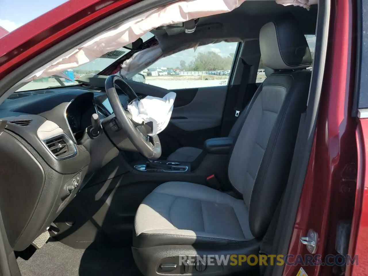7 fotografías del automóvil dañado 2GNAXNEV0M6139888 CHEVROLET EQUINOX 2021