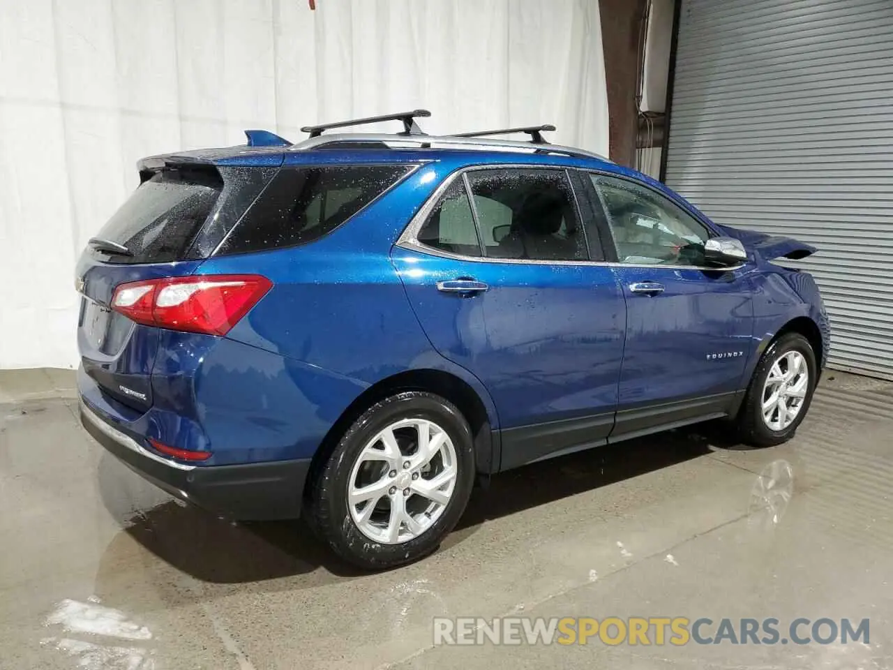3 fotografías del automóvil dañado 2GNAXNEV3M6138086 CHEVROLET EQUINOX 2021
