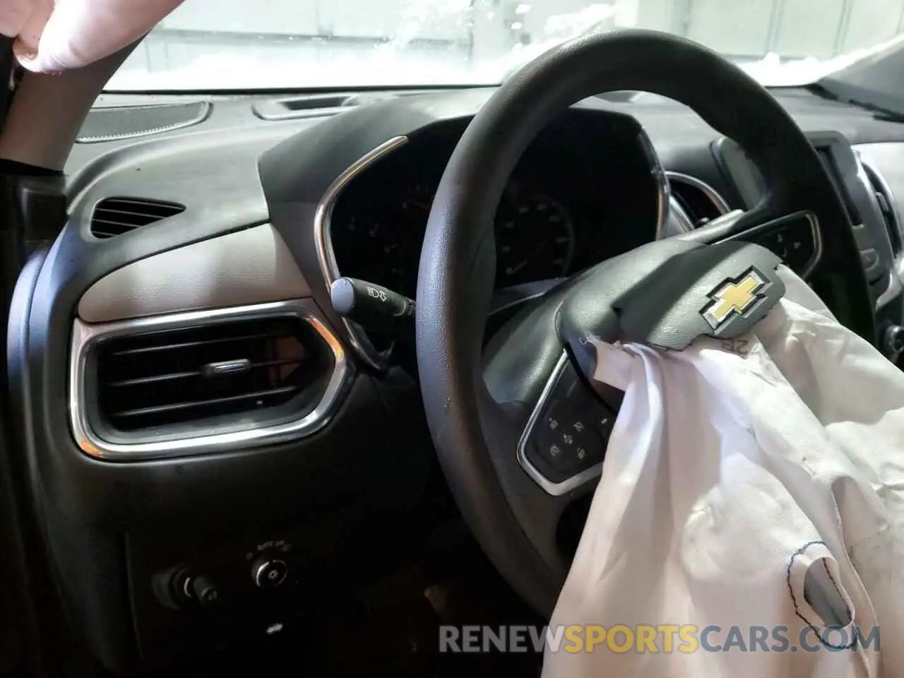 9 fotografías del automóvil dañado 2GNAXSEV2M6111377 CHEVROLET EQUINOX 2021