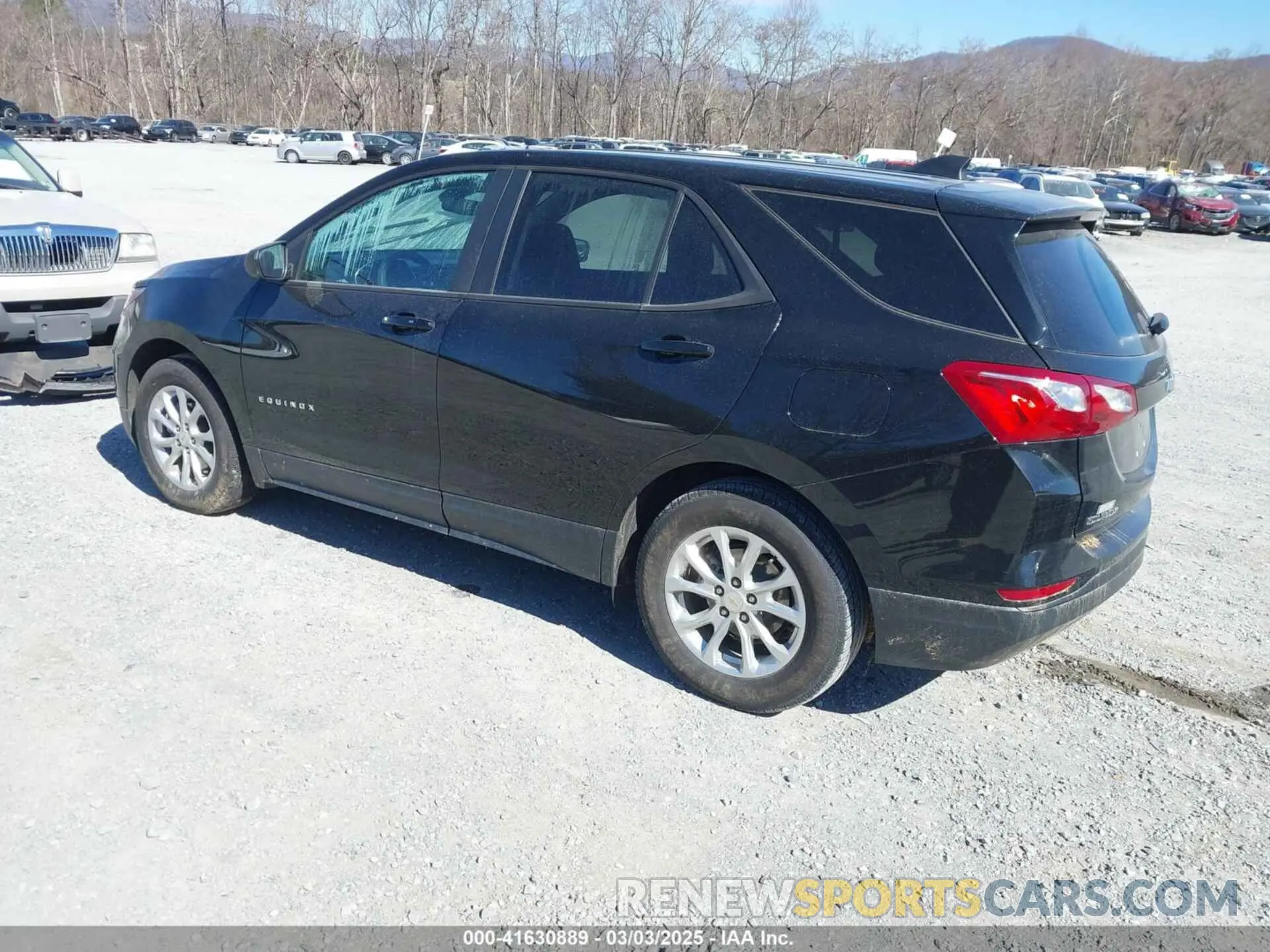 3 fotografías del automóvil dañado 2GNAXSEV6M6146813 CHEVROLET EQUINOX 2021