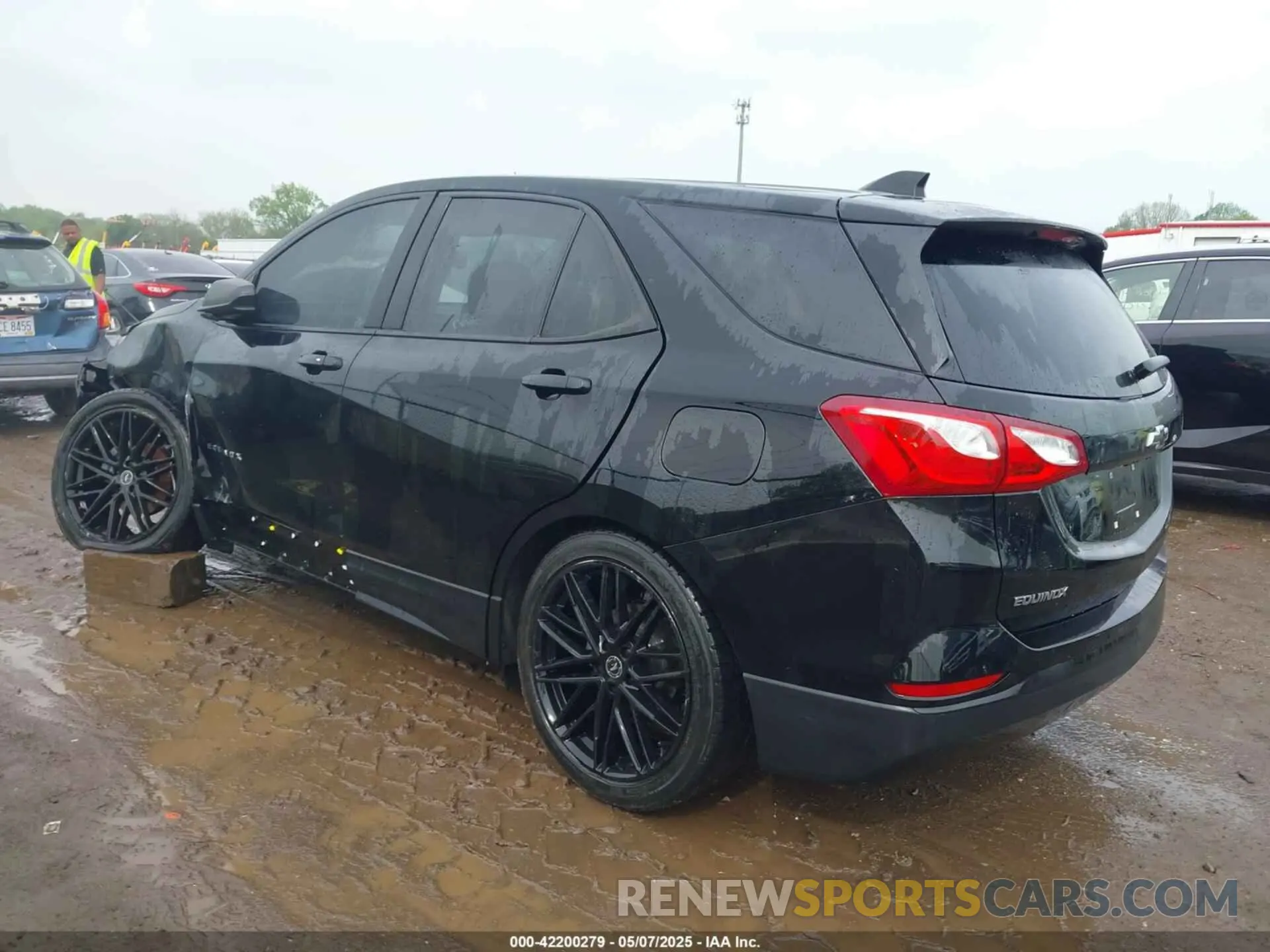 3 fotografías del automóvil dañado 2GNAXSEV9M6142819 CHEVROLET EQUINOX 2021