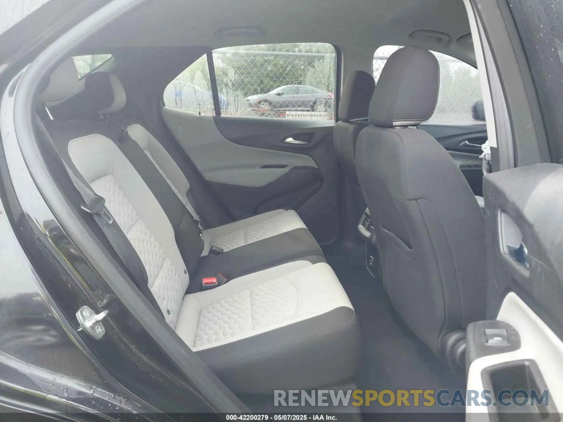 8 fotografías del automóvil dañado 2GNAXSEV9M6142819 CHEVROLET EQUINOX 2021