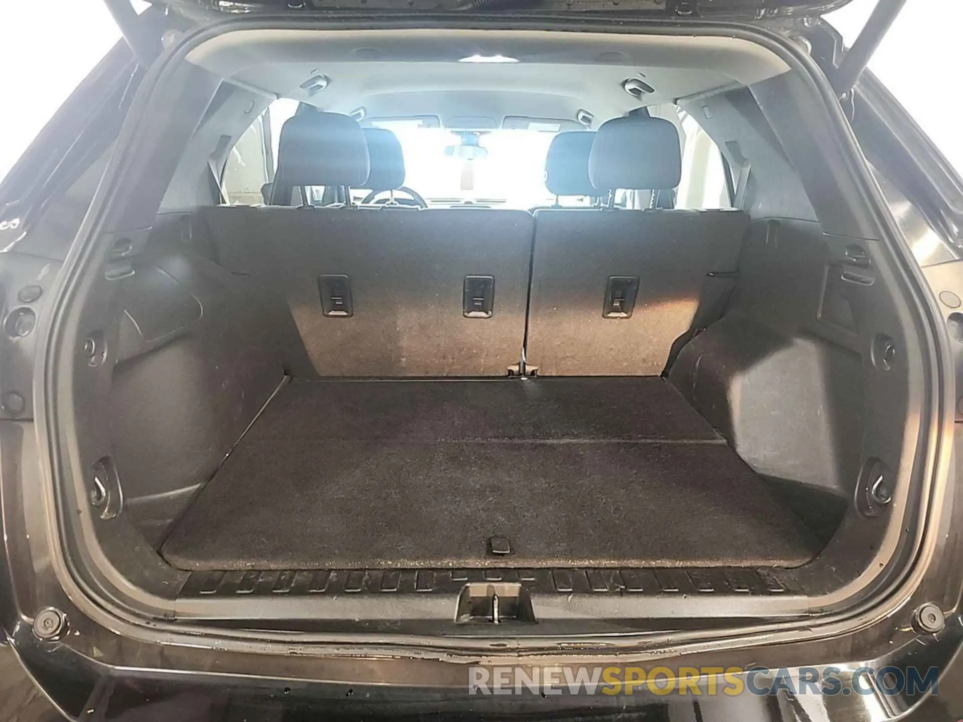 4 fotografías del automóvil dañado 2GNAXTEV3M6107330 CHEVROLET EQUINOX 2021