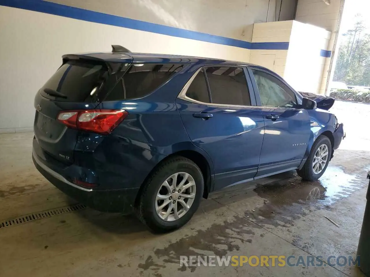 3 fotografías del automóvil dañado 2GNAXTEV5M6162622 CHEVROLET EQUINOX 2021
