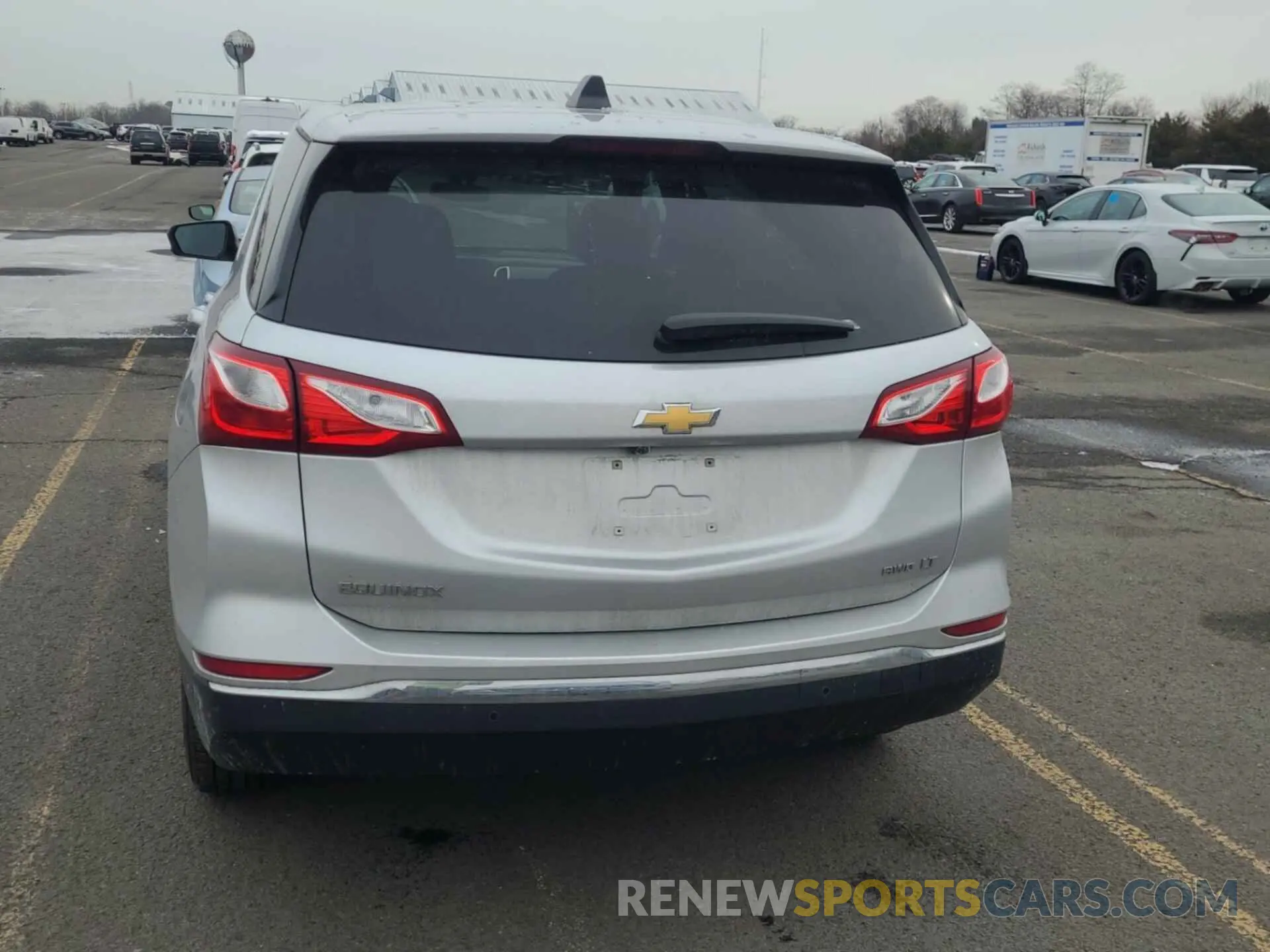 9 fotografías del automóvil dañado 2GNAXTEV6M6104325 CHEVROLET EQUINOX 2021