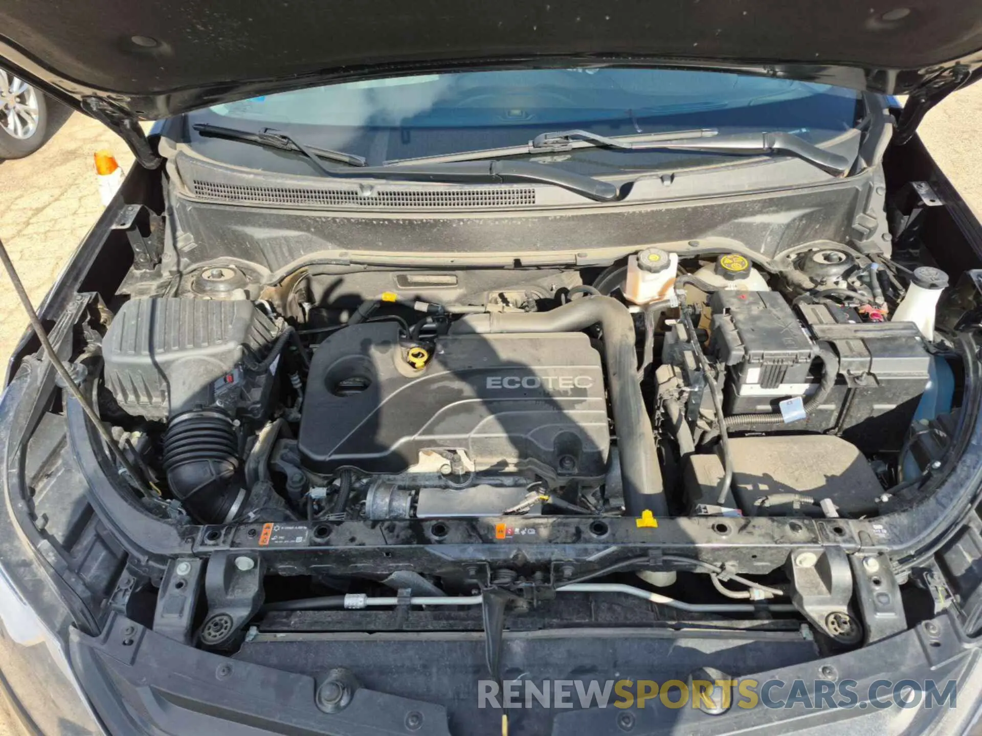 10 fotografías del automóvil dañado 2GNAXTEV6M6106236 CHEVROLET EQUINOX 2021