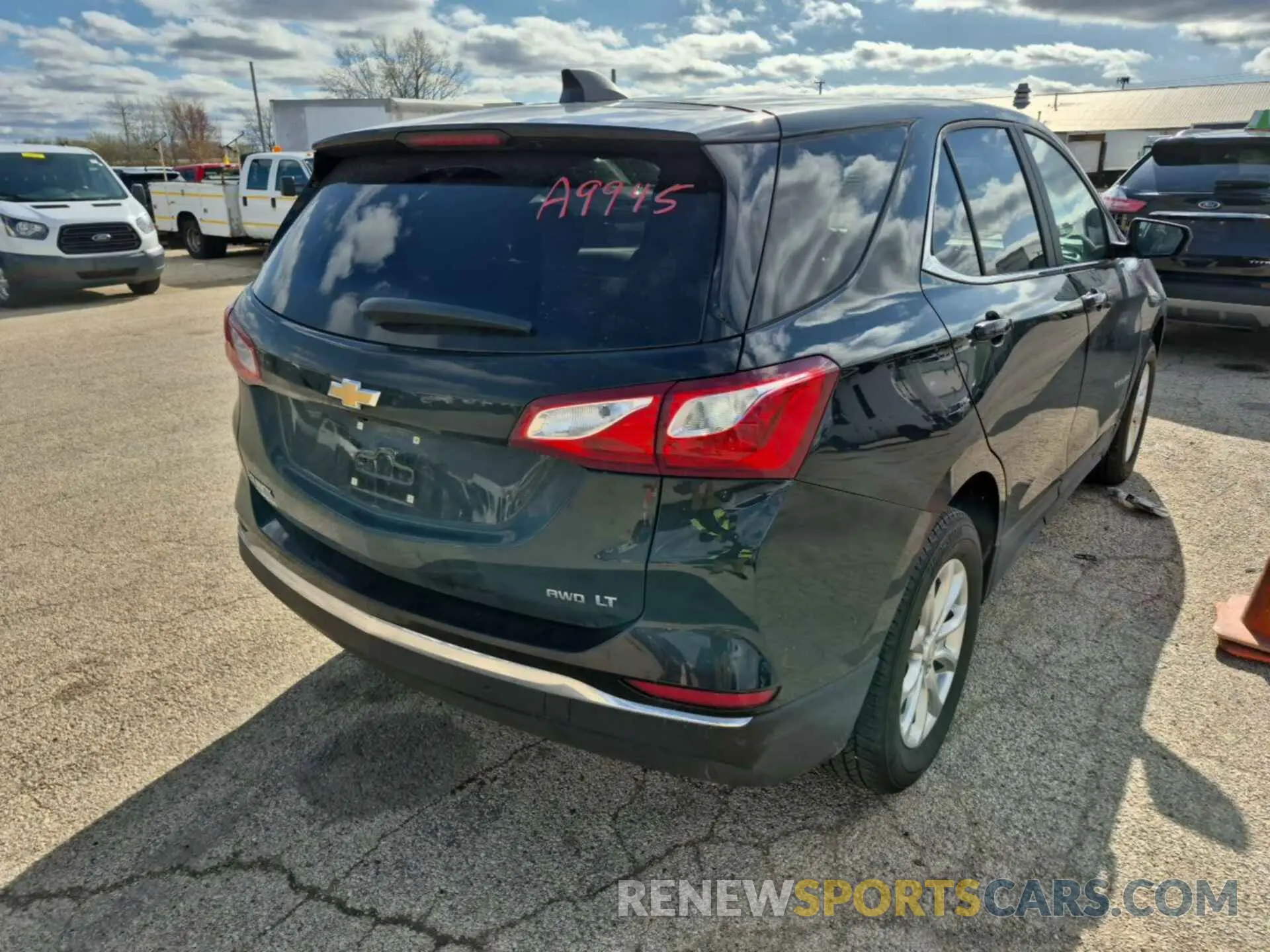 19 fotografías del automóvil dañado 2GNAXTEV6M6106236 CHEVROLET EQUINOX 2021