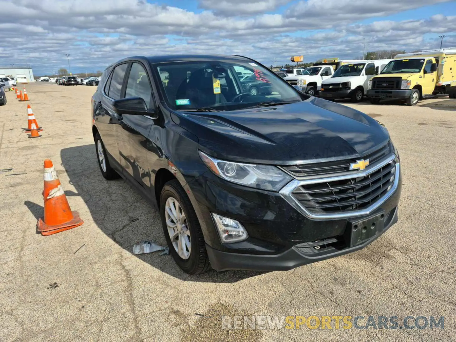5 fotografías del automóvil dañado 2GNAXTEV6M6106236 CHEVROLET EQUINOX 2021