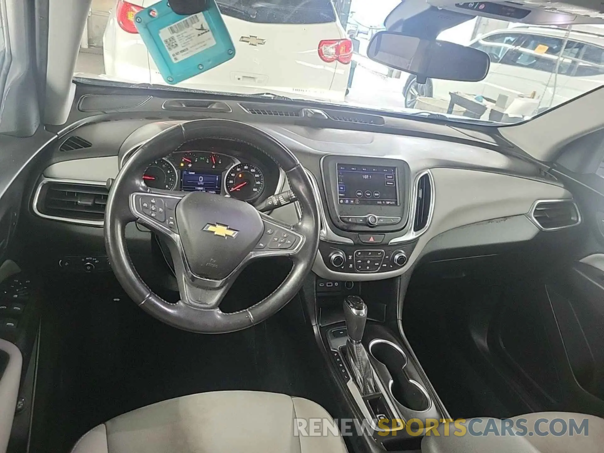 18 fotografías del automóvil dañado 2GNAXTEV7M6105211 CHEVROLET EQUINOX 2021