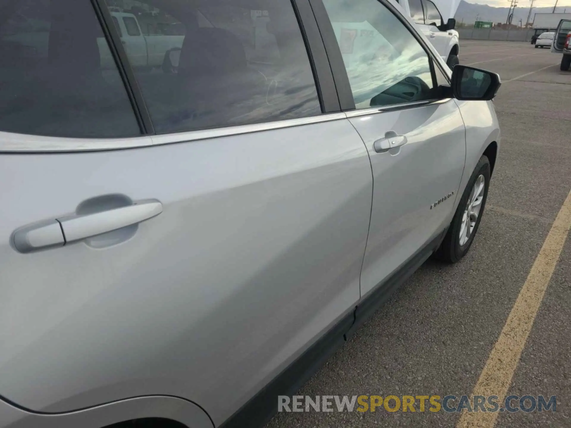 22 fotografías del automóvil dañado 2GNAXTEV7M6105211 CHEVROLET EQUINOX 2021