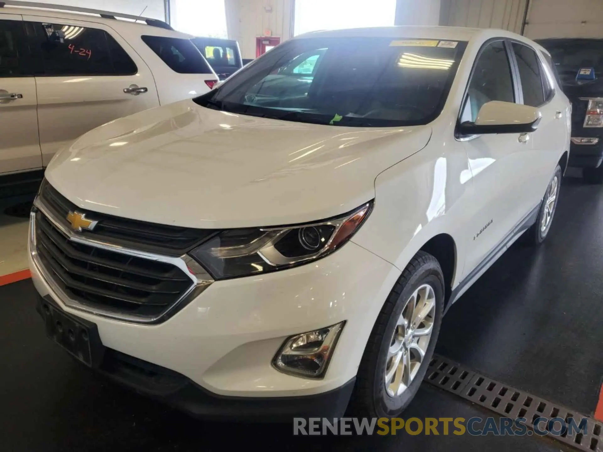 6 fotografías del automóvil dañado 2GNAXTEV7M6156806 CHEVROLET EQUINOX 2021