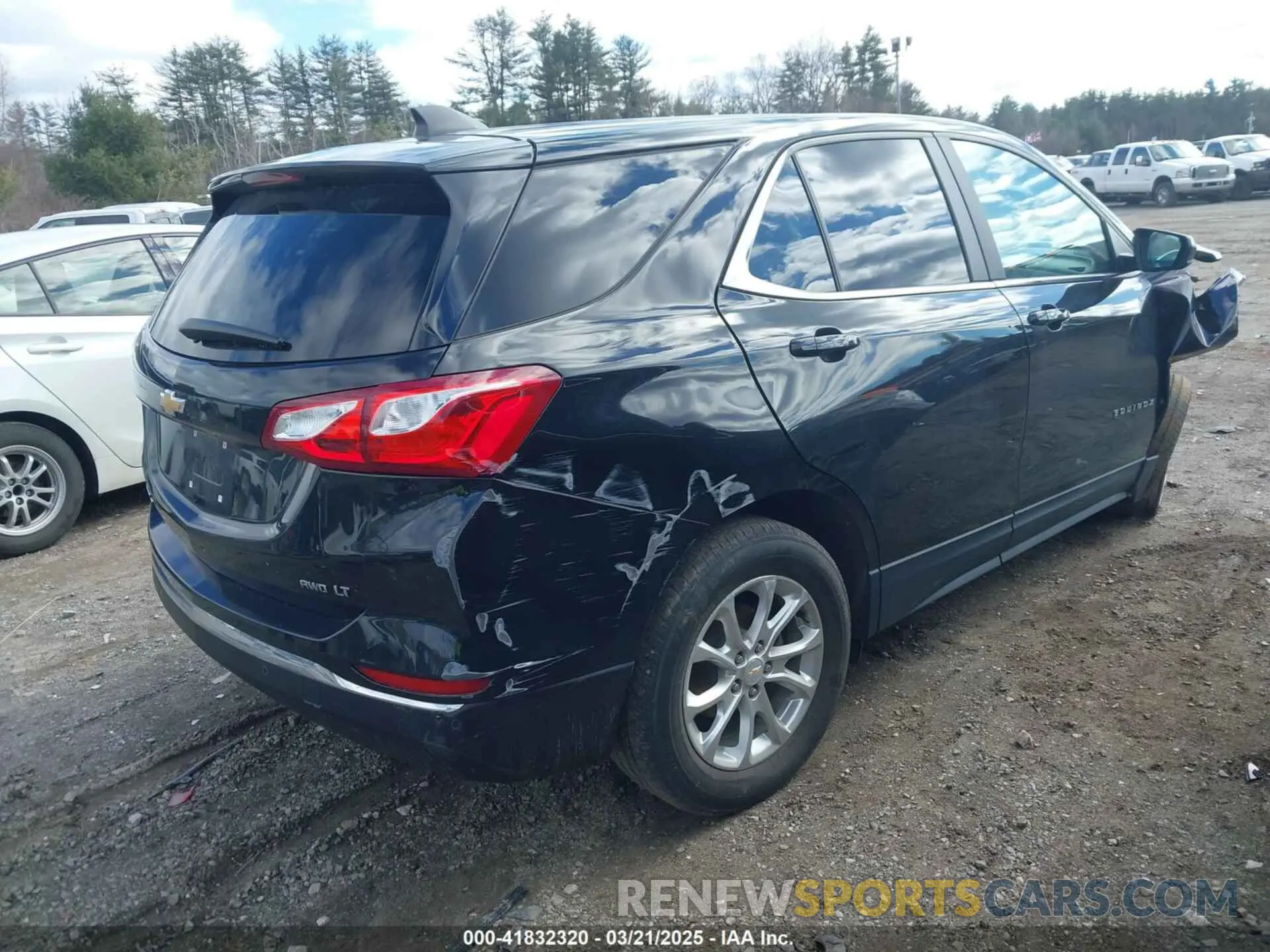 4 fotografías del automóvil dañado 2GNAXTEV8M6126214 CHEVROLET EQUINOX 2021