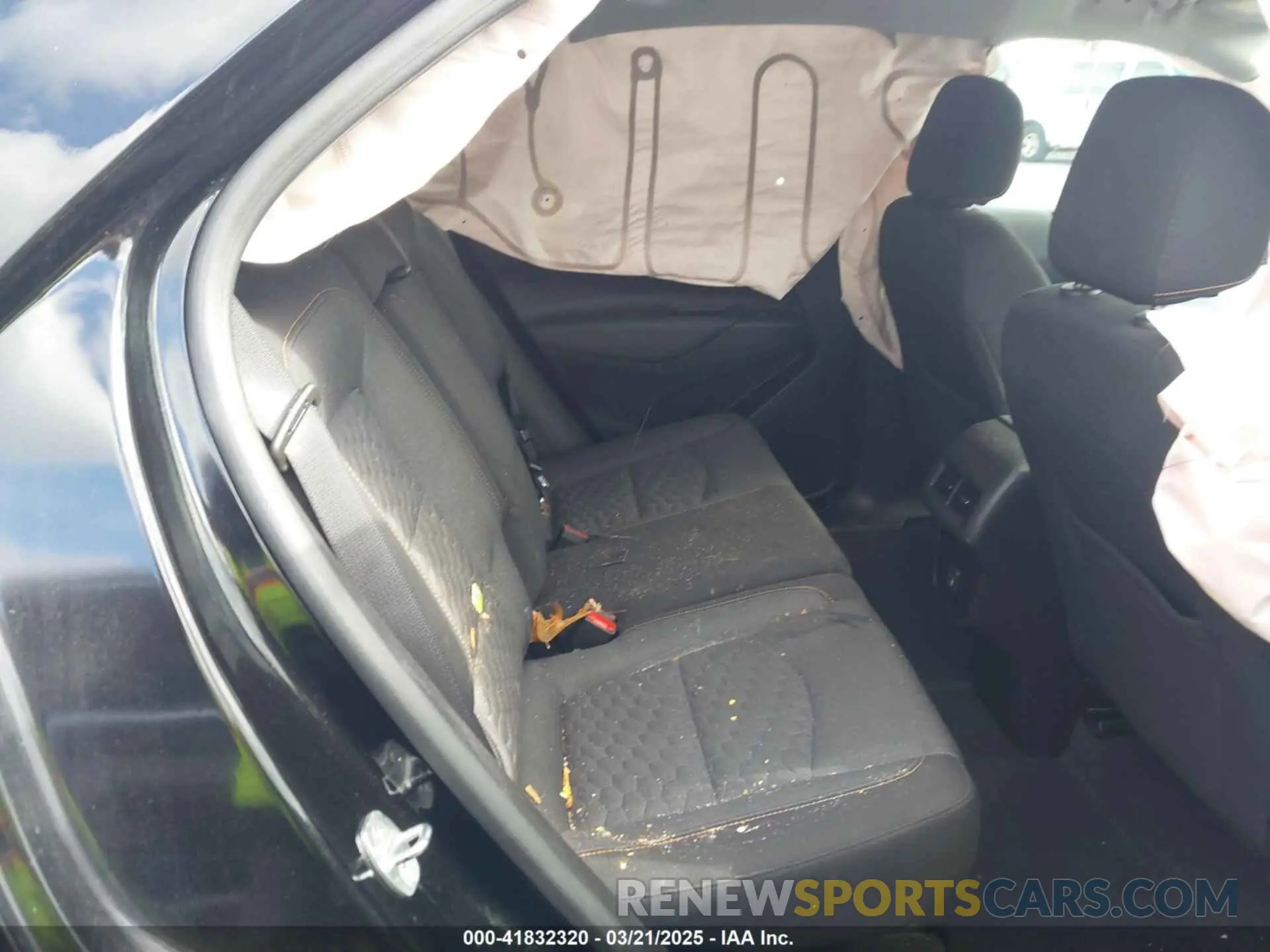 8 fotografías del automóvil dañado 2GNAXTEV8M6126214 CHEVROLET EQUINOX 2021