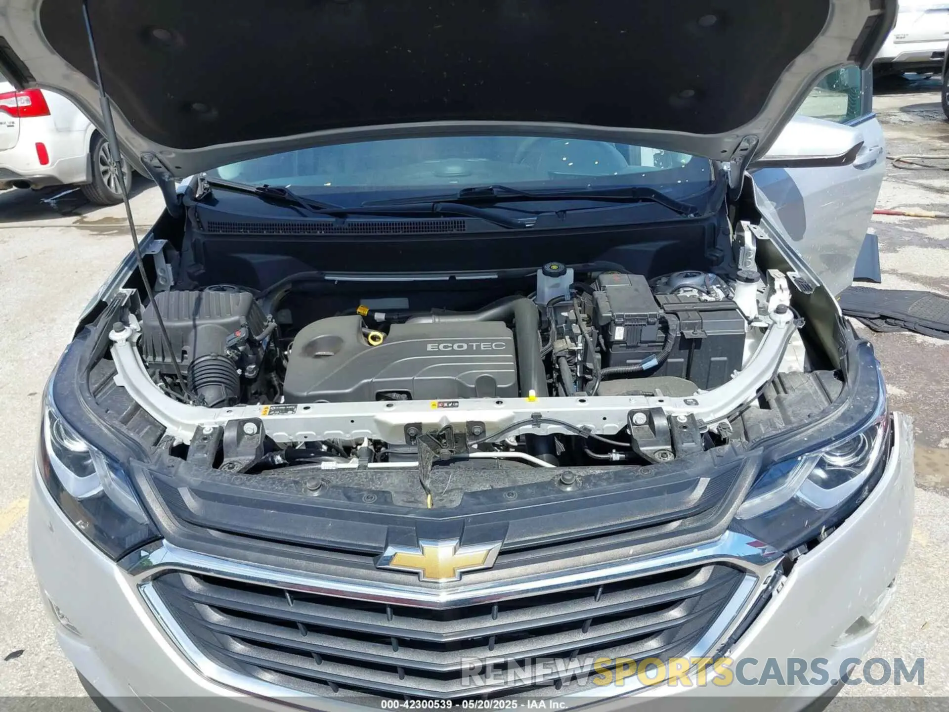 10 fotografías del automóvil dañado 2GNAXUEV0M6106898 CHEVROLET EQUINOX 2021