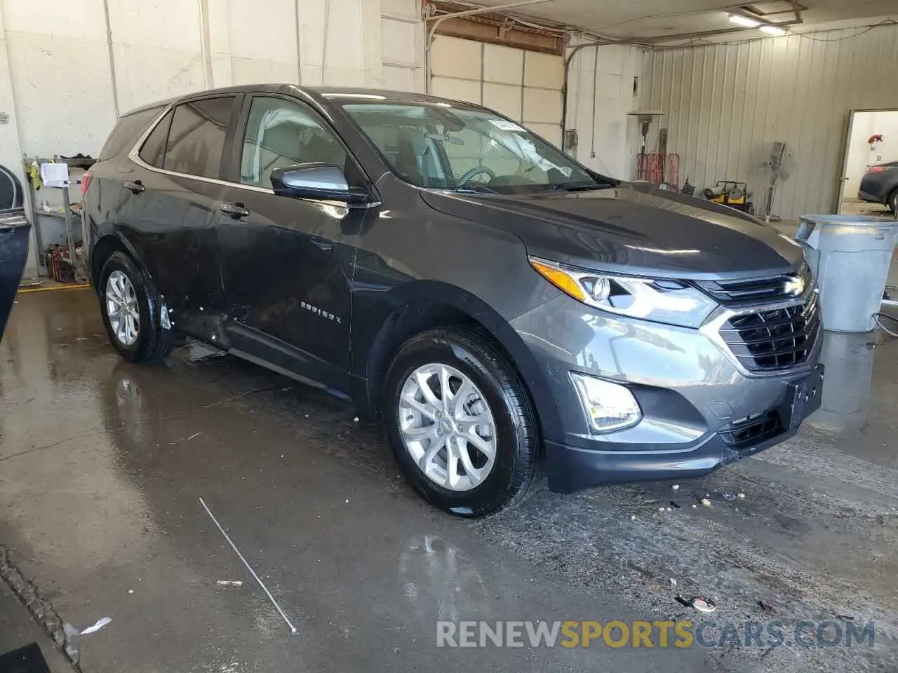 4 fotografías del automóvil dañado 2GNAXUEV1M6134368 CHEVROLET EQUINOX 2021