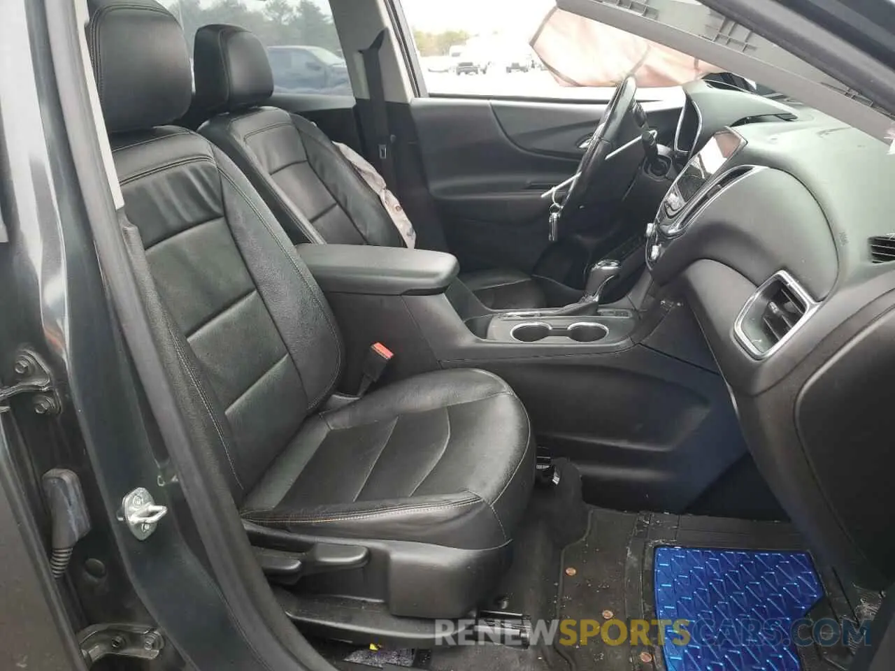 7 fotografías del automóvil dañado 2GNAXUEV2M6115733 CHEVROLET EQUINOX 2021