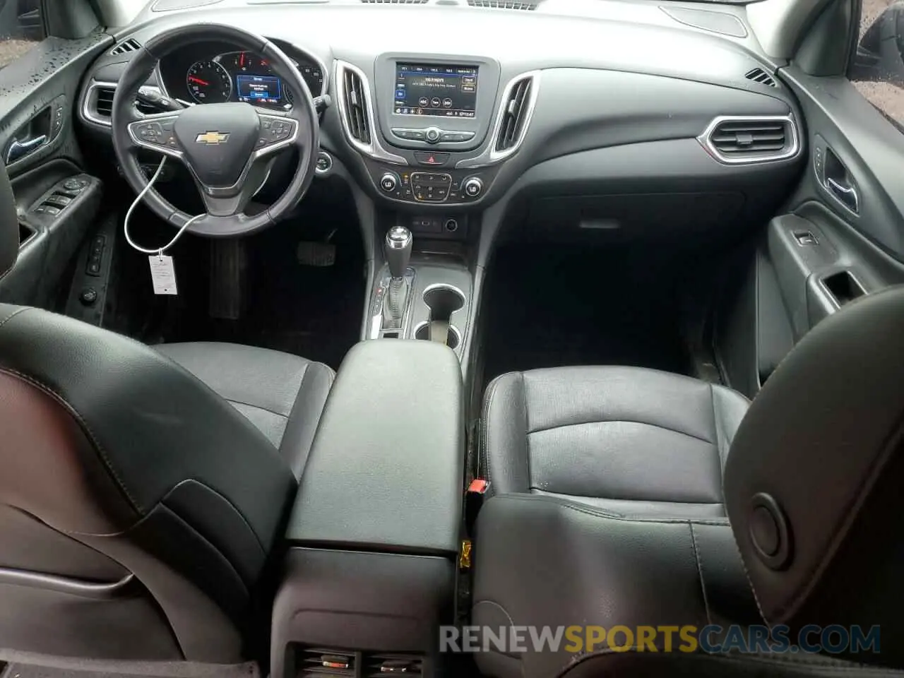 8 fotografías del automóvil dañado 2GNAXUEV4M6134946 CHEVROLET EQUINOX 2021