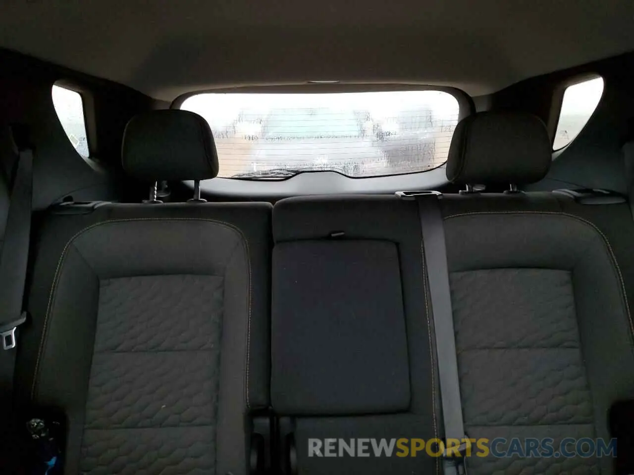 10 fotografías del automóvil dañado 2GNAXUEV4M6146630 CHEVROLET EQUINOX 2021