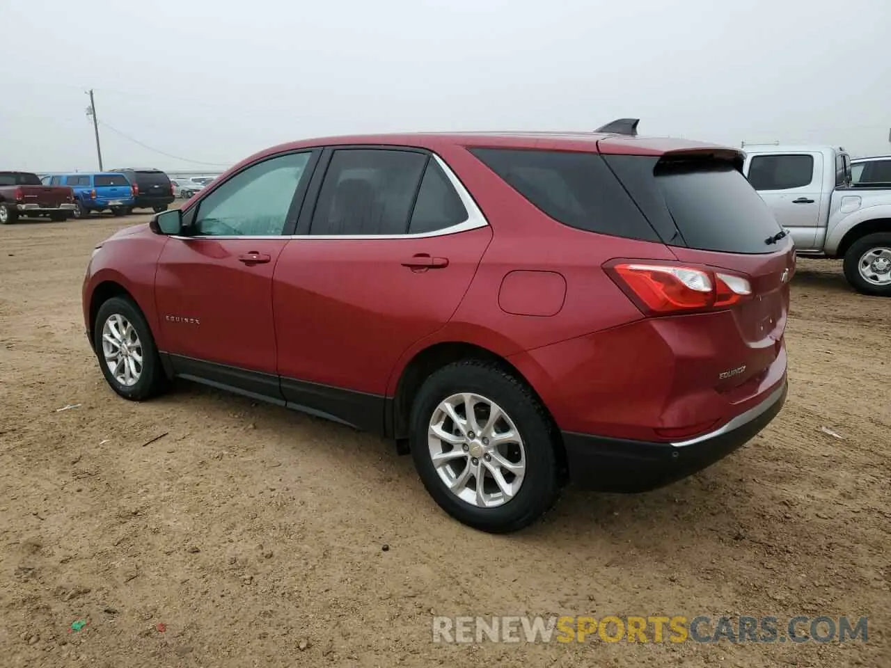 2 fotografías del automóvil dañado 2GNAXUEV4M6146630 CHEVROLET EQUINOX 2021