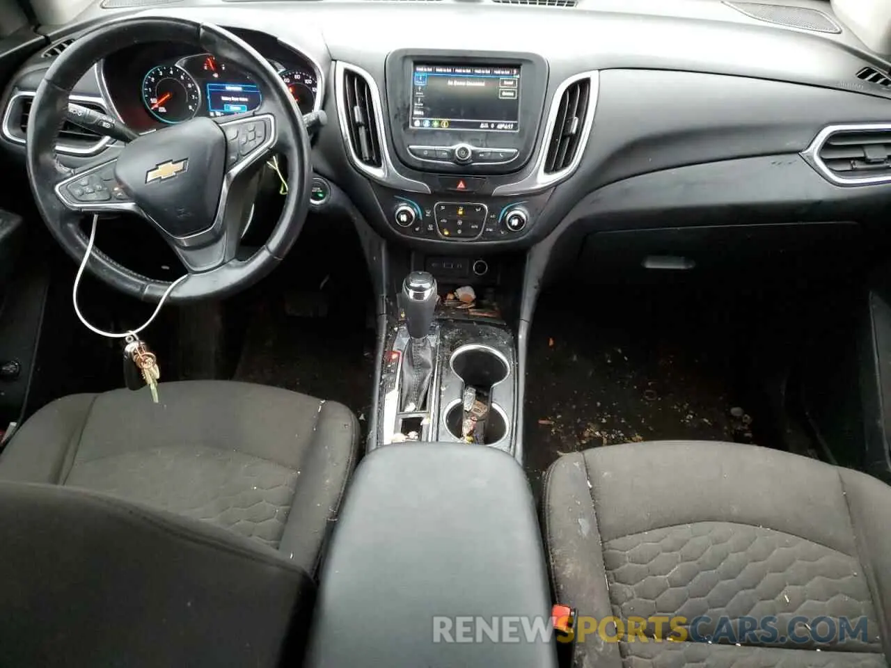 8 fotografías del automóvil dañado 2GNAXUEV4M6146630 CHEVROLET EQUINOX 2021