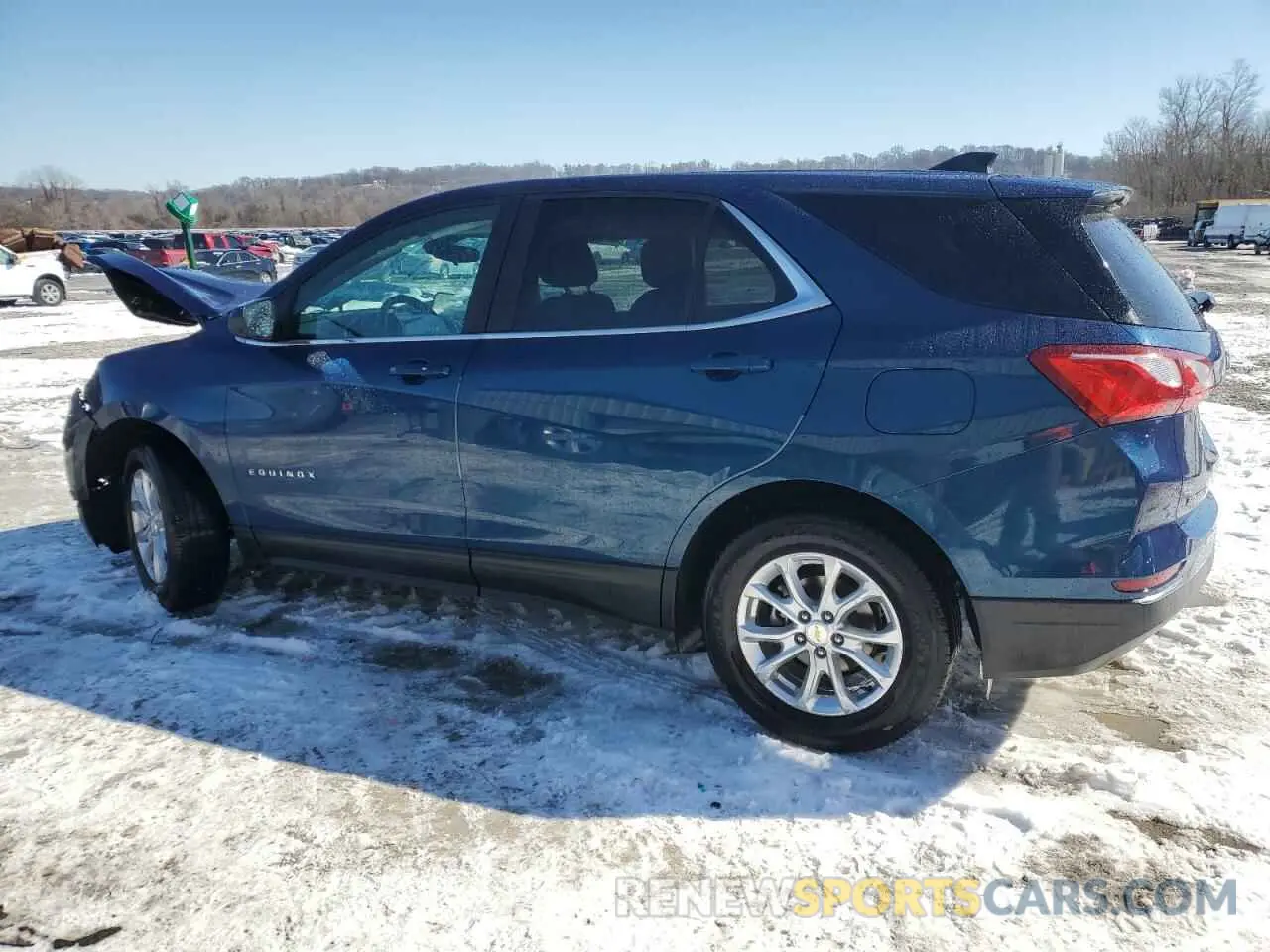 2 fotografías del automóvil dañado 2GNAXUEV6M6139842 CHEVROLET EQUINOX 2021