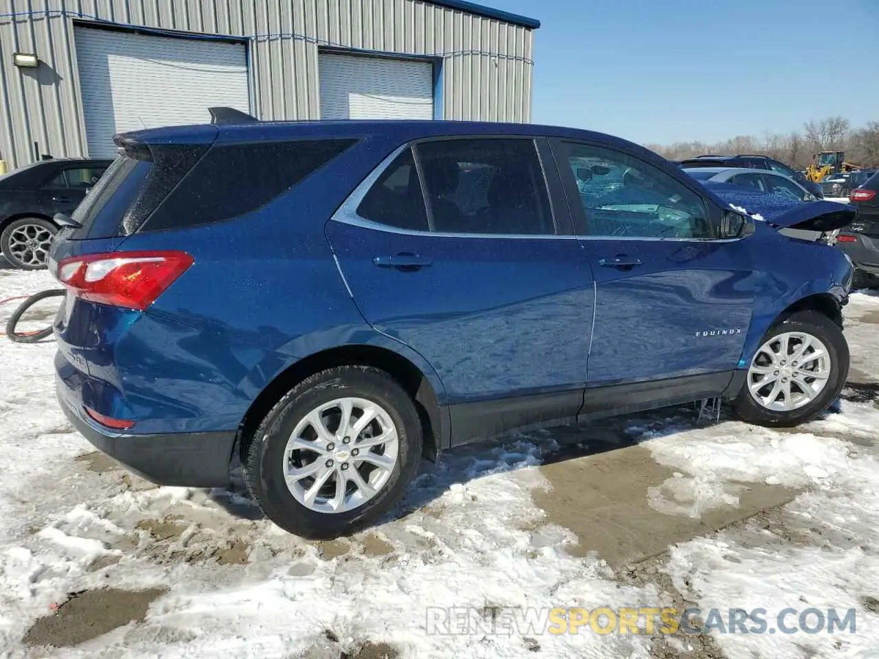 3 fotografías del automóvil dañado 2GNAXUEV6M6139842 CHEVROLET EQUINOX 2021