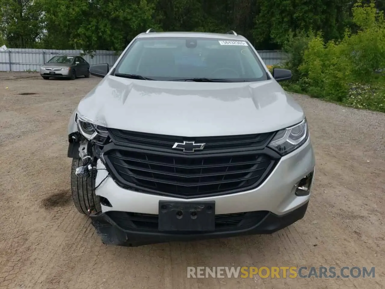 5 fotografías del automóvil dañado 2GNAXUEV7M6114478 CHEVROLET EQUINOX 2021