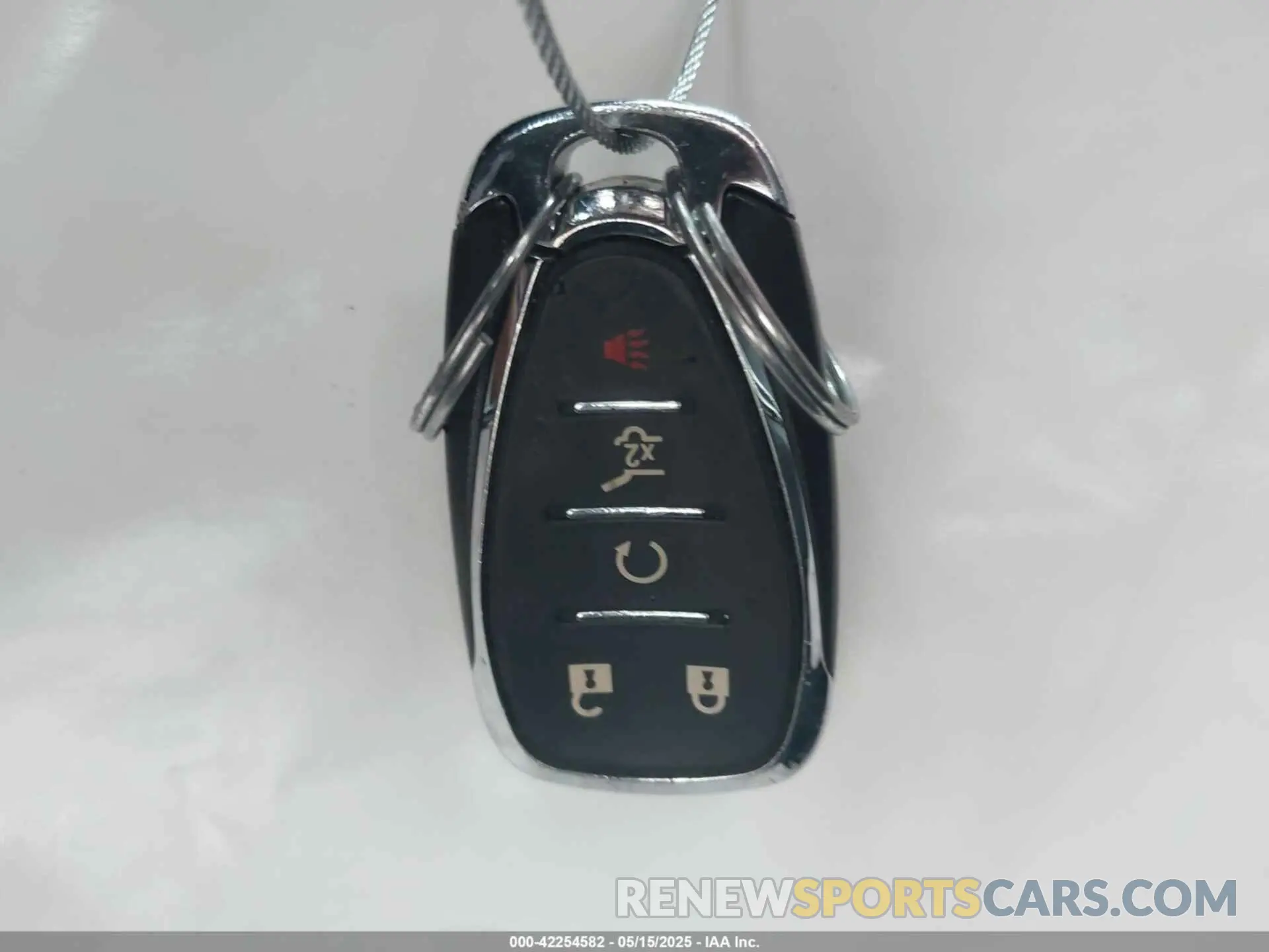 11 fotografías del automóvil dañado 2GNAXUEV8M6136585 CHEVROLET EQUINOX 2021