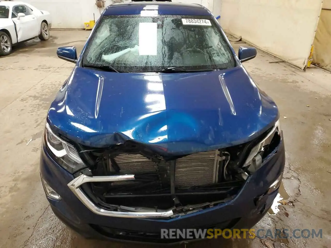 5 fotografías del automóvil dañado 2GNAXUEV8M6136957 CHEVROLET EQUINOX 2021