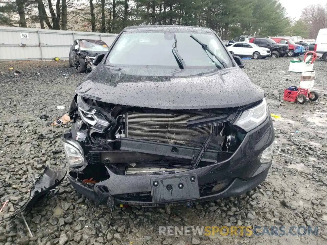 5 fotografías del automóvil dañado 2GNAXUEV9M6133520 CHEVROLET EQUINOX 2021