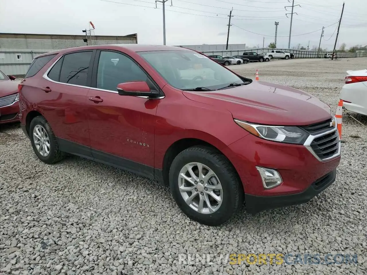 4 fotografías del automóvil dañado 2GNAXUEV9M6154450 CHEVROLET EQUINOX 2021